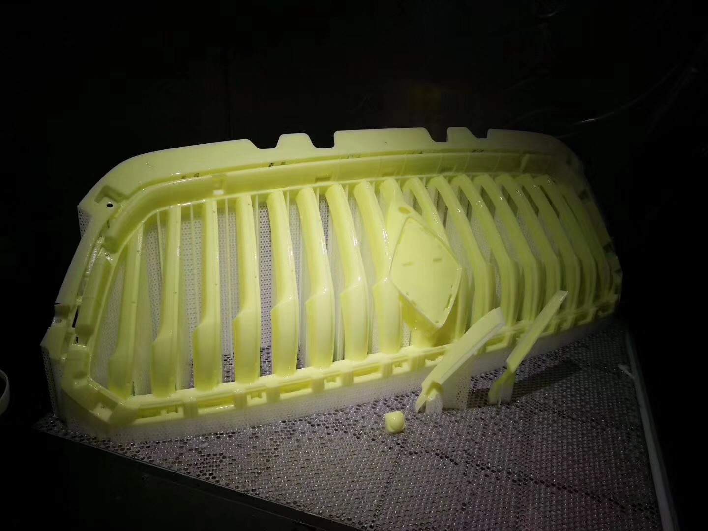 3D打印汽车格栅.jpg
